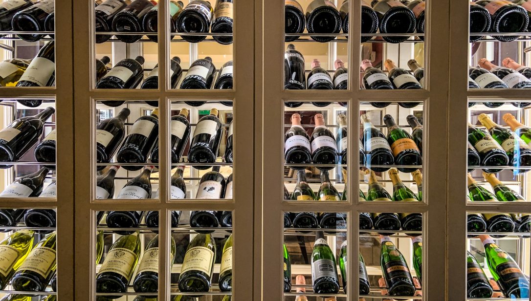 5 Ways to Organize Your Wine Cellar Heritage Vine Inc.